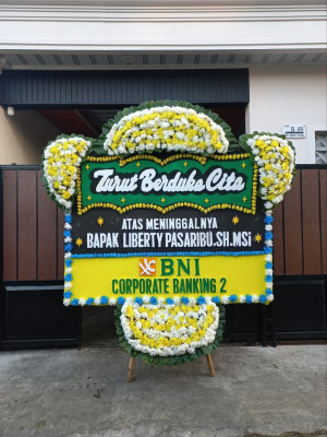 Papan Bunga Duka di Katapang